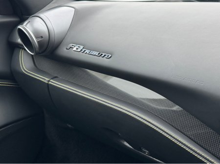 2020 Ferrari F8 - thumbnail 16