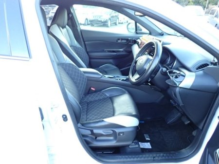 2019 Toyota C-HR - thumbnail 11