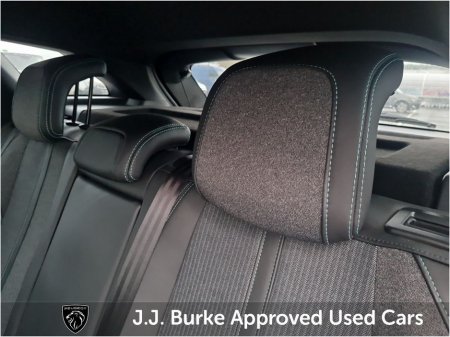 2023 Peugeot 3008 - thumbnail 16