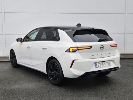 2023 Opel Astra SRI-1.2 130PS €24,950 thumbnail