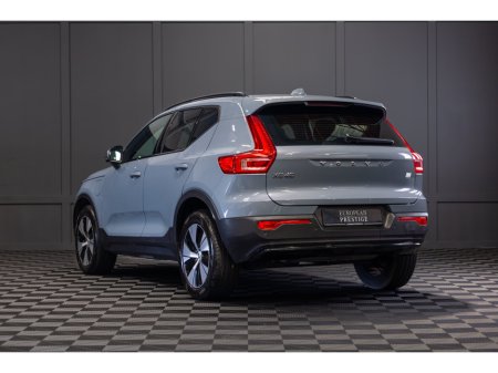 2022 Volvo XC40 T4 PHEV 211hp AT7 Plus bright €36,950