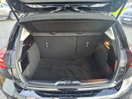 2025 Ford Focus Titanium 1.0L EcoBoost 125PS mHEV €28,975 thumbnail