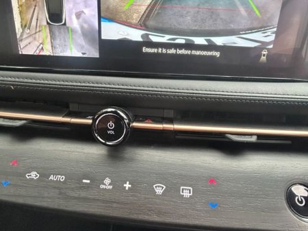 2023 Nissan Ariya - thumbnail 19