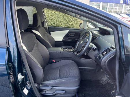 2018 Toyota Prius Alpha 7 SEATER AUTOMATIC HYBRID 1.8 PETROL //LOW MILES//REVERSE CAMERA//KEYLESS ENTRY//ADAPTIVE CRUISE CONTROL// €21,950 thumbnail