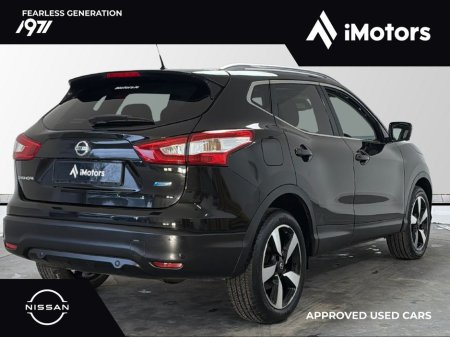 2017 Nissan Qashqai 1.2 SV Premium 17 4DR €11,900