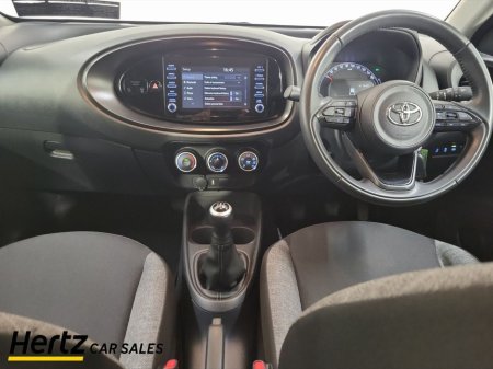 2023 Toyota Aygo X - thumbnail 13