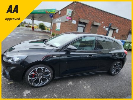 2019 Ford Focus - thumbnail 10