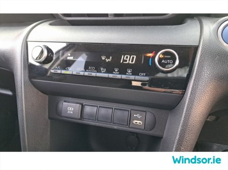 2021 Toyota Yaris Cross - thumbnail 23