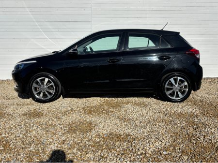 2017 Hyundai i20 - thumbnail 11