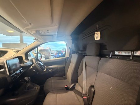 2020 Peugeot Partner PROFESSIONAL L1 BHDI thumbnail