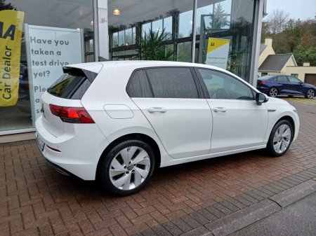 2023 Volkswagen Golf 1.5 TSI 130HP Style, White, 1 owner, 42km €29,900 thumbnail