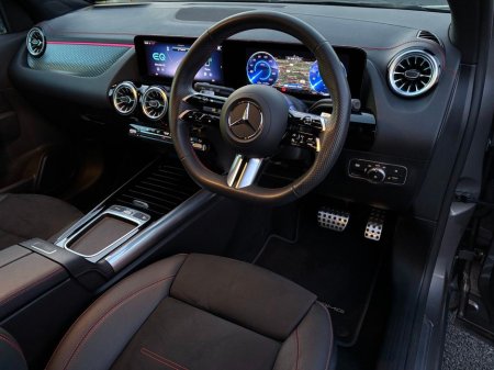 2024 Mercedes-Benz EQA 250+ AMG LINE EXECUTIVE FACELIFT MODEL €38,995 thumbnail
