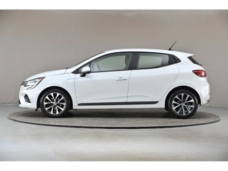 2022 Renault Clio 1.0 TCE ICONIC 90BHP 6SPD *SAT NAV*REAR PARK SENSORS* €16,490 thumbnail