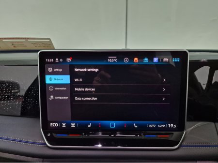 2025 Volkswagen Tiguan 1.5TSi PHEV R-LINE AUTOMATIC **ONE OWNER / NEW MODEL / APPLE CARPLAY / ADAPTIVE CRUISE CONTROL / BLIND SPOT ASSIST / HEATED & MASSAGE FRONT SEATS / HEATED STEERING WHEEL / WIRELESS PHONE CHARGING** €50,900 thumbnail