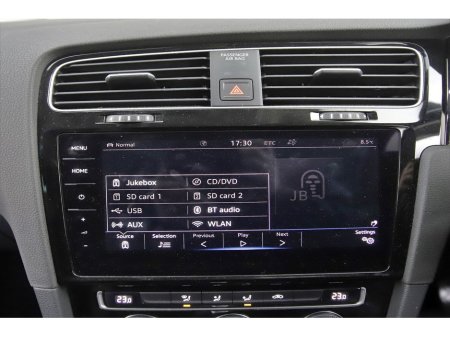 2018 Volkswagen Golf 1.4 TSI DSG HIGHLINE MK7.5 *VERY LOW MILEAGE*UPGRADED 17"ALLOY WHEELS* €19,890 thumbnail