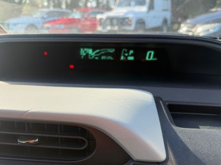 2012 Toyota Aqua  €7,950 thumbnail