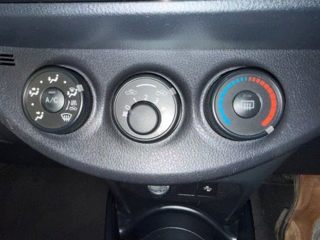 2020 Toyota Yaris  €12,990 thumbnail