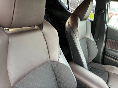 2017 Toyota C-HR - thumbnail 10