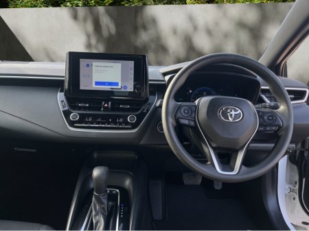 2025 Toyota Corolla - thumbnail 17