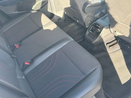 2022 Volkswagen ID.4 GTX 220 KW GTX Business 77KWH 299HP €26,990 thumbnail