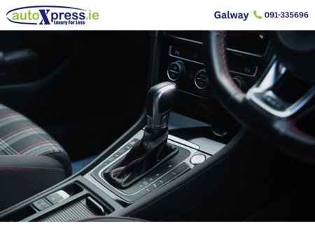 2019 Volkswagen Golf - thumbnail 24