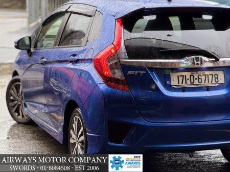 2017 Honda Fit 1.5 HYBRID RS AUTO €11,950 thumbnail