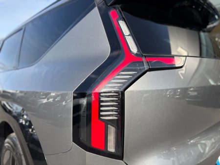 2025 Kia EV9 - thumbnail 8