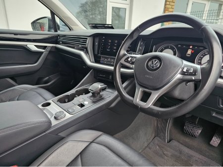 2019 Volkswagen Touareg 3.0 TDI 4M 231HP 4DR A AUTO €26,950 thumbnail