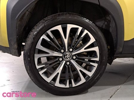 2023 Toyota Yaris Cross 1.5 Hybrid Sol €28,480 thumbnail