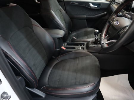 2021 Ford Kuga - thumbnail 24