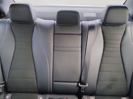 2020 Mercedes-Benz E Class E 300 de Plug-in Hybrid AMG Line €27,950 thumbnail