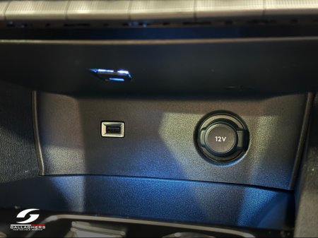 2023 Peugeot 5008 - thumbnail 26