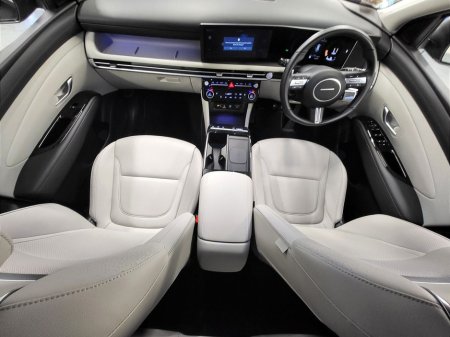 2025 Hyundai Tucson Tucson FL Executive HEV Auto From €154 per week €43,975