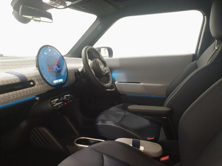 2025 MINI Hatch Cooper E €29,950 thumbnail