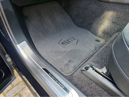 2025 Land Rover Range Rover - thumbnail 25