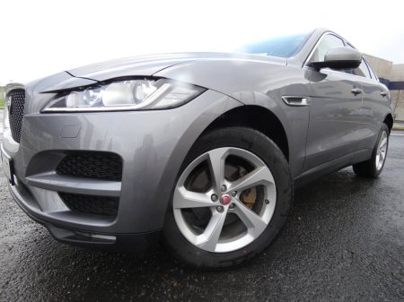 2020 Jaguar F-Pace RWD 2.0 D 180PS Chequered Flag Auto €26,950 thumbnail