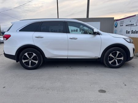 2017 Kia Sorento - thumbnail 12