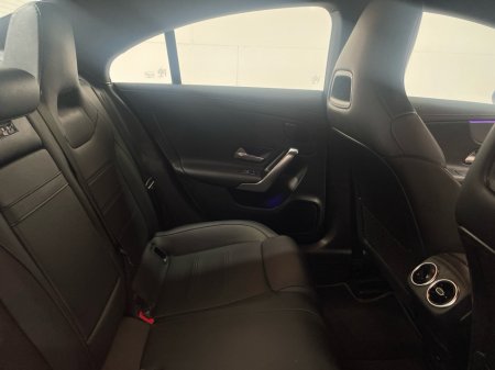 2022 Mercedes-Benz CLA Class - thumbnail 7