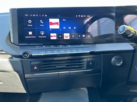 2024 Opel Astra - thumbnail 9