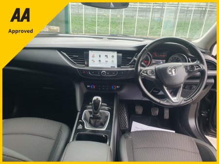 2017 Vauxhall Insignia - thumbnail 20