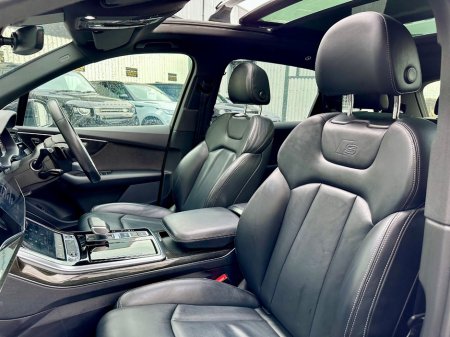2021 Audi Q7 - thumbnail 6