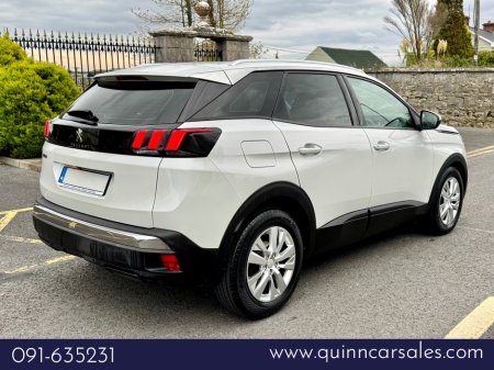 2017 Peugeot 3008 ACTIVE 1.6 BLUE HDI 120 4 4DR €17,950 thumbnail