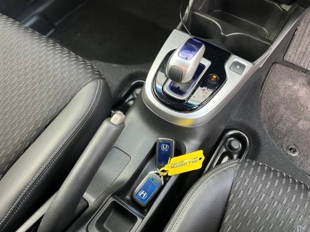 2016 Honda Fit L-PACKAGE 1.5 HYBRID // SERVICE HISTORY // HALF LEATHER SEATS // CRUISE CONTROL €10,900 thumbnail