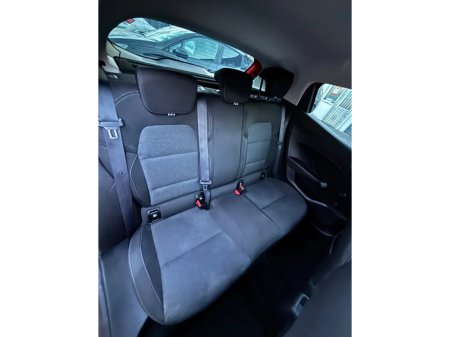 2022 Renault Clio Dynamique SCe 65 €14,000 thumbnail