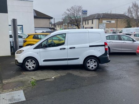 2022 Ford Transit Courier Trend 1.5TD 100PS M6 3DR €12,000 thumbnail