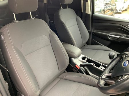 2018 Ford Kuga - thumbnail 17