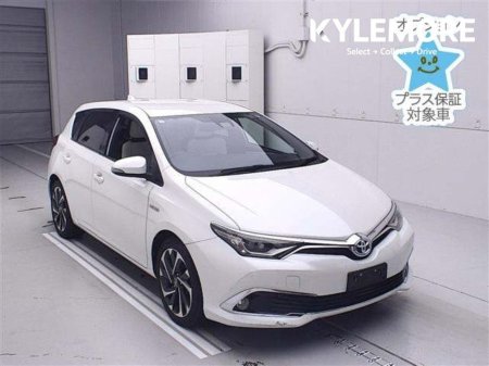 2017 Toyota Auris G PACKAGE - WHITE & BLACK LEATHER - UPGRADED ALLOYS - TOYOTA SAFETY SENSE - CRUISE CONTROL - REVERSE CAMERA €15,950 thumbnail
