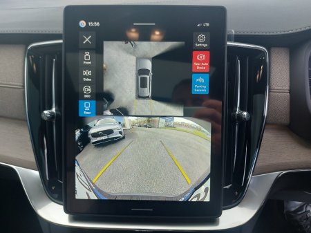 2026 Volvo XC90 - thumbnail 16