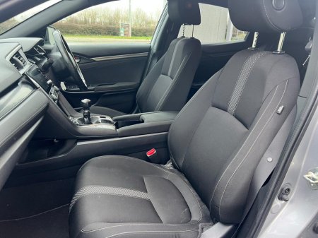 2021 Honda Civic 1.6 i-DTEC Smart €24,950 thumbnail