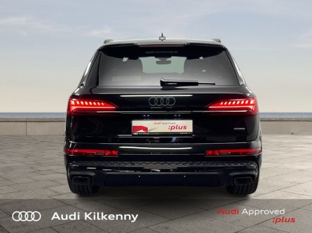 2026 Audi Q7 55 TFSI E Q S LINE €104,900 thumbnail